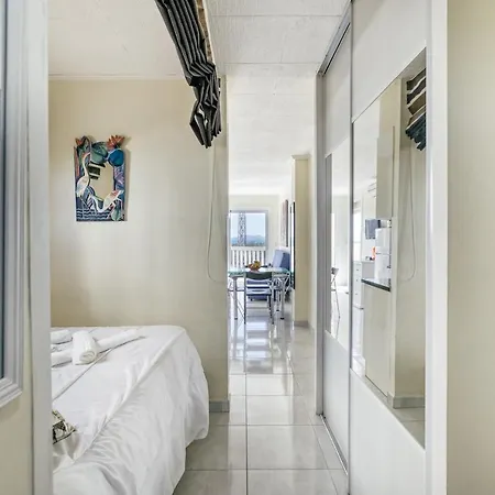 Terrasse To Sunset D-luxe Apartman